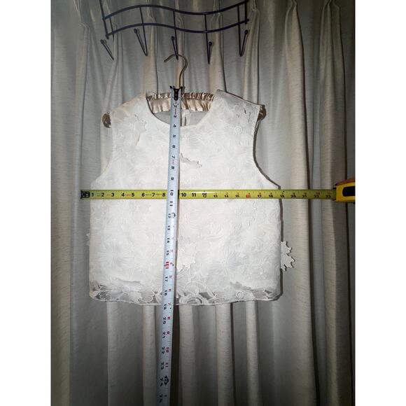 White 3D Floral Applique Sleeveless Crop Shell Top Ribbon Bow Sheer S M 90s 00s - Picture 10 of 10